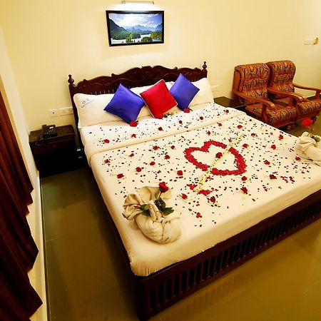 Del-679 Hotel Munnar Buitenkant foto