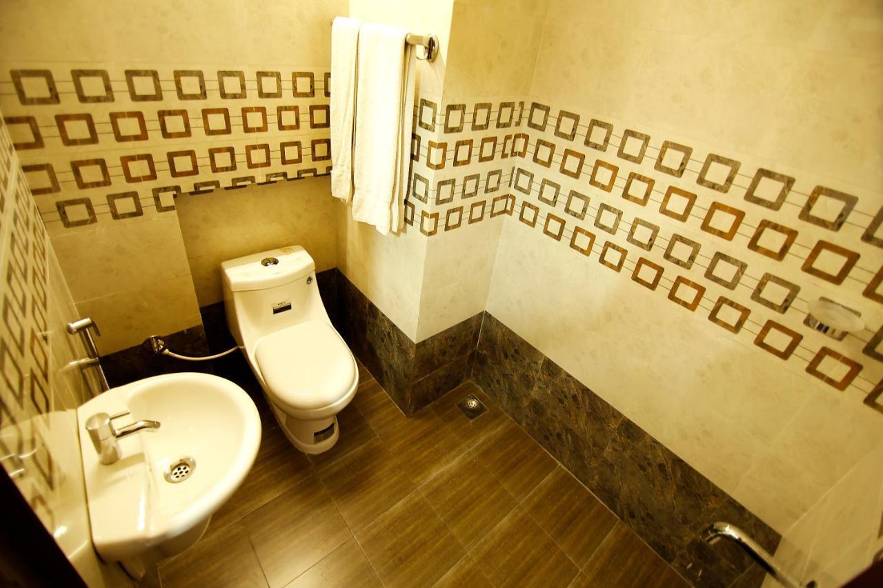 Del-679 Hotel Munnar Buitenkant foto