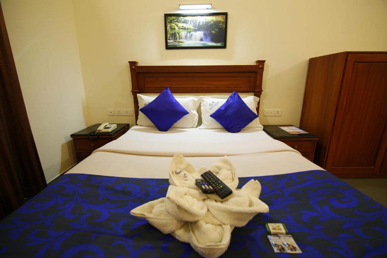 Del-679 Hotel Munnar Buitenkant foto